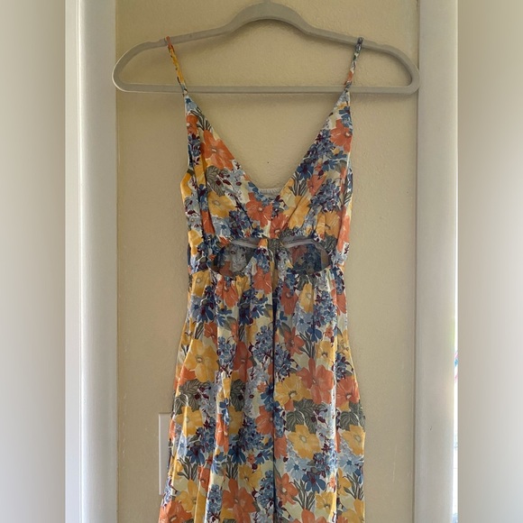 Abercrombie & Fitch Dresses & Skirts - A&F Maxi Floral Dress